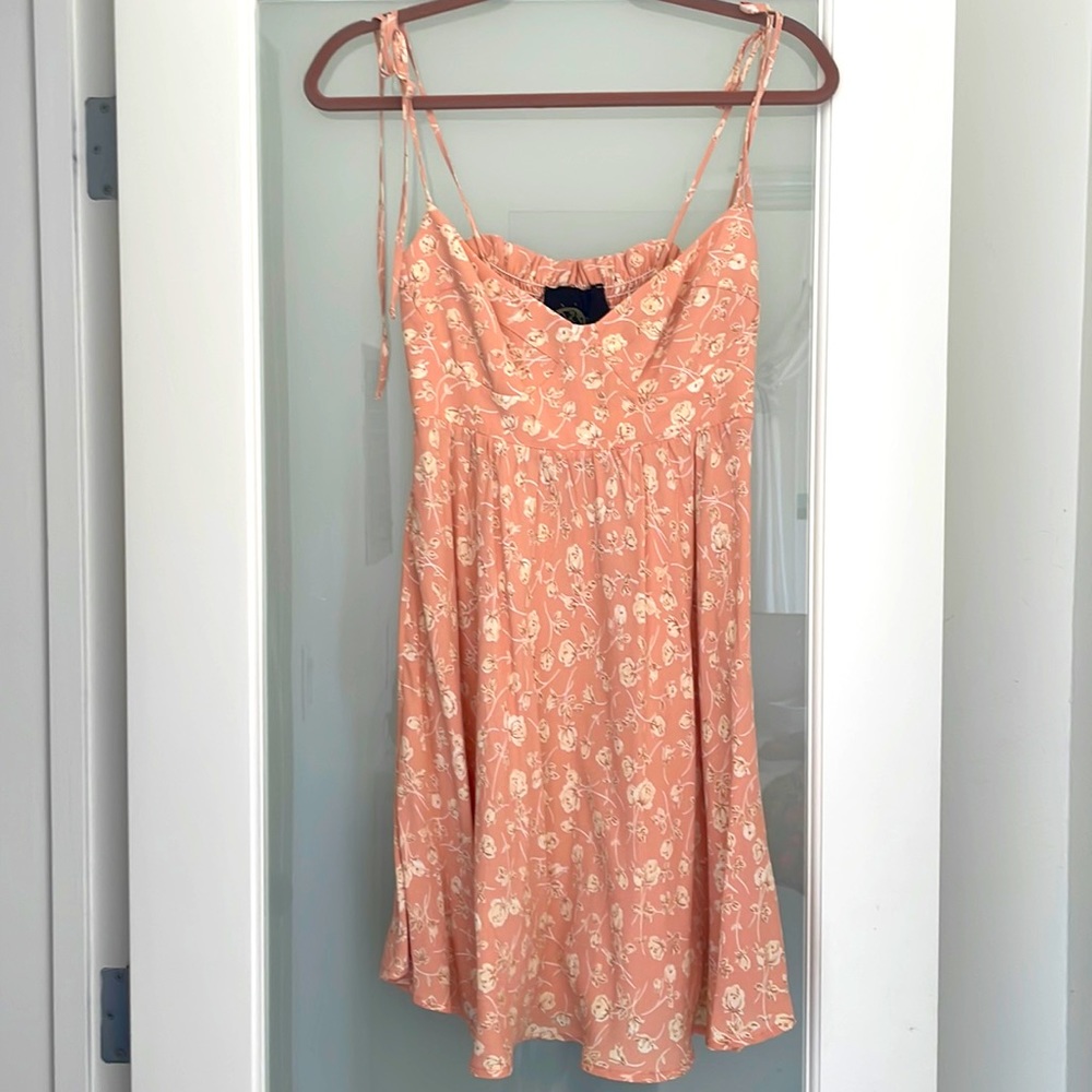 Peach Floral dress size XS